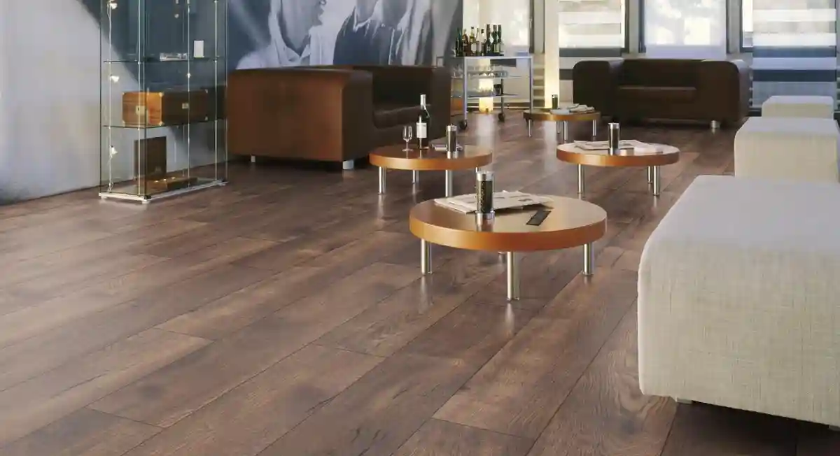 Parchet laminat Kronotex Stejar inchis Peterson  D 4766 8mm