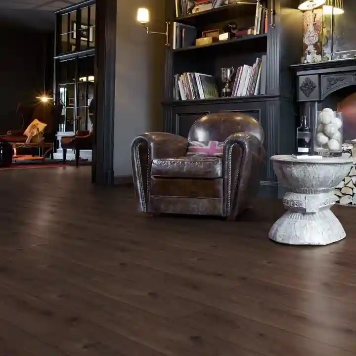 Parchet laminat Kronotex Stejar Inchis Prestige D 4168 8mm