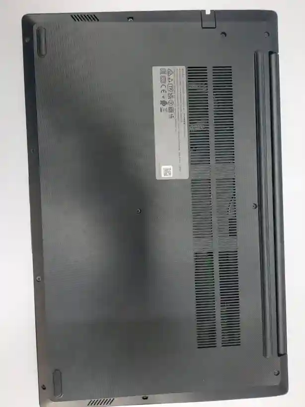 Lenovo IdeaPad 5 15ALC05/15,6" / AMD Ryzen 5 5500U, RAM 8 GB/SSD 256 GB