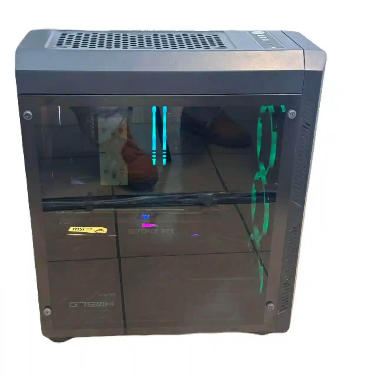Intel i7-9700k 32 ram 512+240 SSD 2070Super