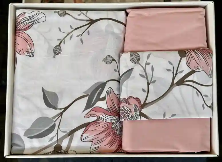 Lenjerie de pat Bed Linen Set (2 fețe de pernă+plic+cearsaf) FreeDom cutie albă