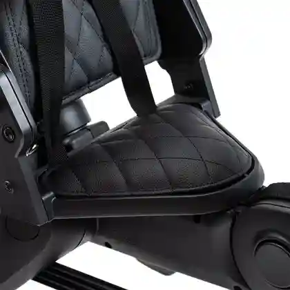 Tricicleta Doona Liki Trike Midnight Editie limitata 