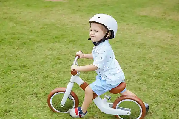 Bicicleta fara pedale Mima Zoom White