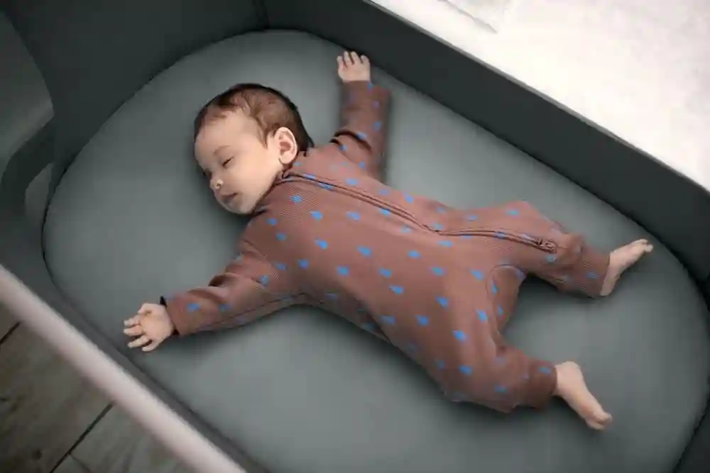 Maxi Cosi PATUT CO-SLEEPER IORA AIR - BEYOND GRAPHITE