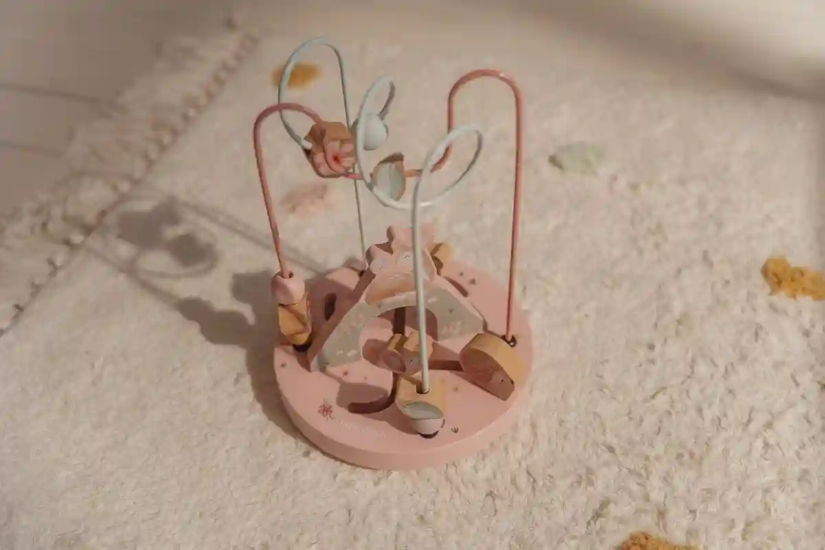 Jucarie din lemn FSC - Spirala cu Activitati Mare - Fairy Garden - Little Dutch 