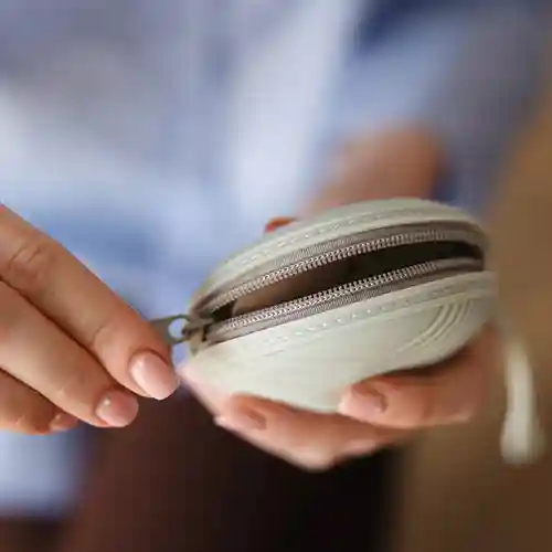 Carcasa din silicon pentru suzetă Bej, Babyono