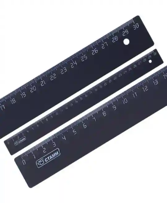 Riglă din plastic 30 cm STAMM neagră