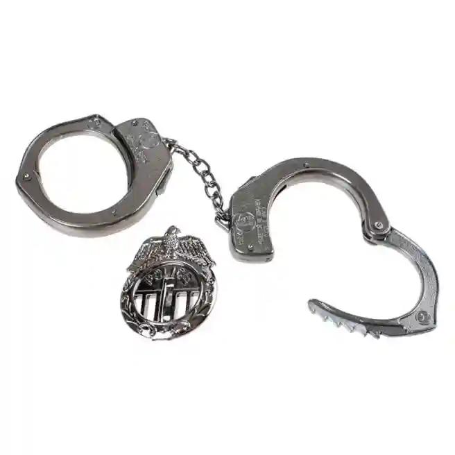 Игровой набор наручники и значок, код 43569