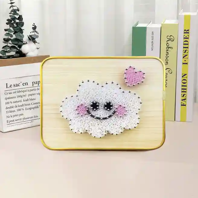 Set pentru creație String Art "Nourașul zâmbitor", 15x20 cm