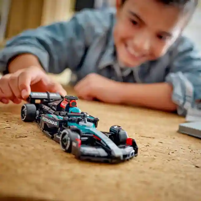 Constructor LEGO Speed Champions Mercedes-AMG F1 W15, art.  77244