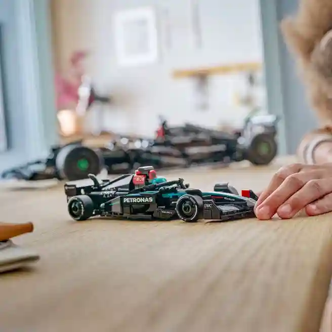 Constructor LEGO Speed Champions Mercedes-AMG F1 W15, art.  77244