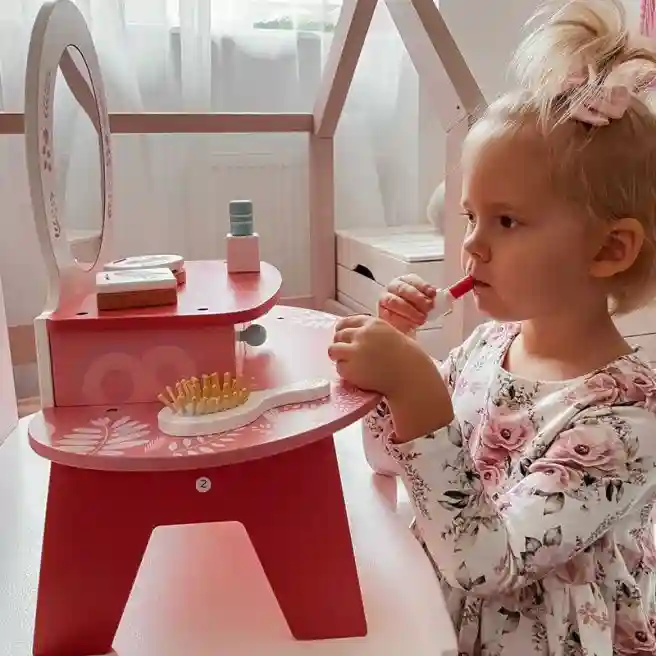 Măsuță pentru machiaj Tooky Toy, cod 57342