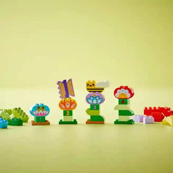 Constructor LEGO DUPLO Grădina creativă și flori, art. 10444