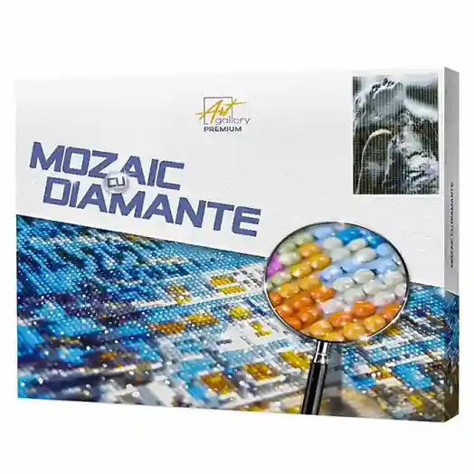 Ea este lupoaică, 40x50 cm, mozaic cu diamante