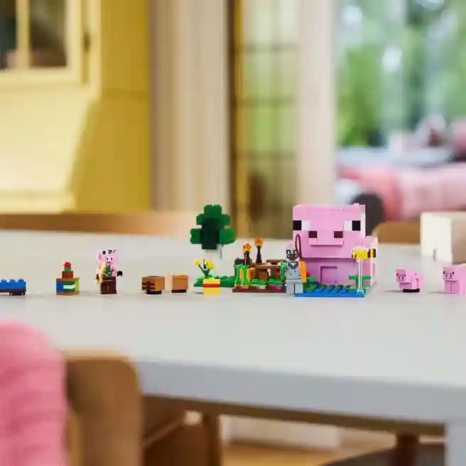 Constructor LEGO Minecraft Casa porcușorului, art. 21268