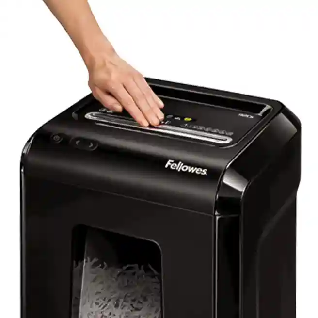 Distrugător A4 Fellowes 92CS (18L, 4x38mm, P4, 25L)