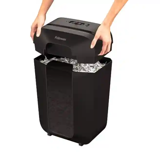 Distrugător A4 Fellowes LX70 (11L, 4x40mm, P4, 18L)