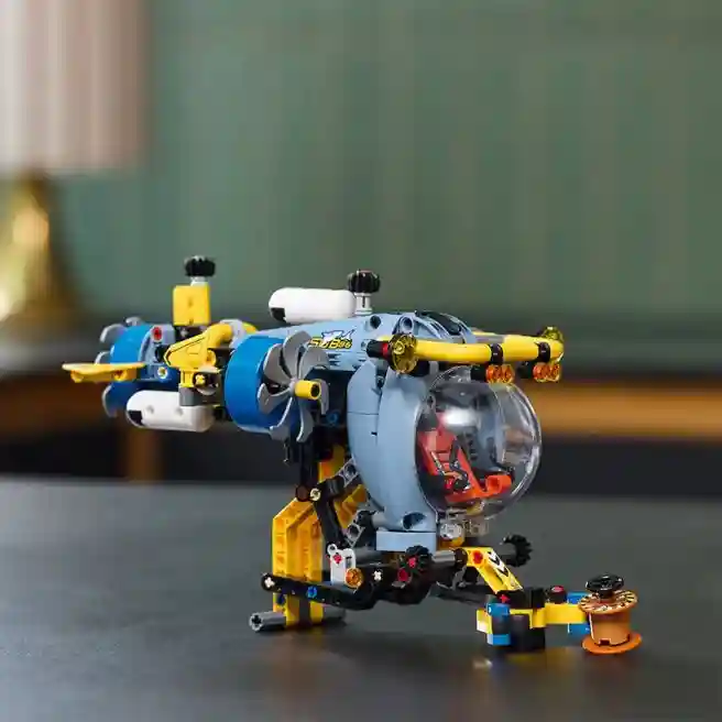 Конструктор LEGO Technic Глубоководная исследовательская подводная лодка, арт. 42201