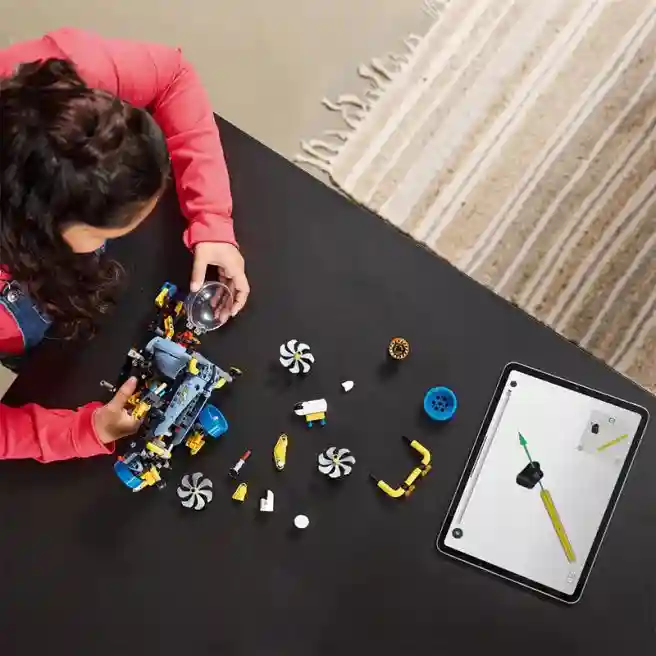 Конструктор LEGO Technic Глубоководная исследовательская подводная лодка, арт. 42201