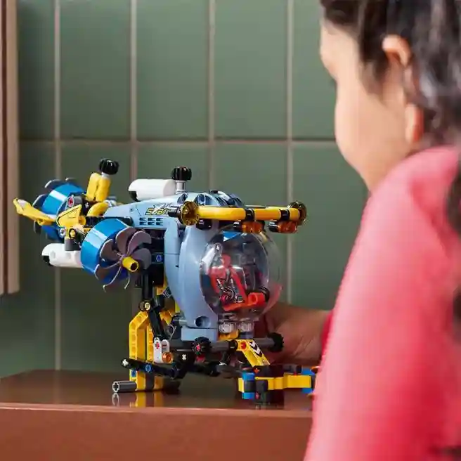 Конструктор LEGO Technic Глубоководная исследовательская подводная лодка, арт. 42201