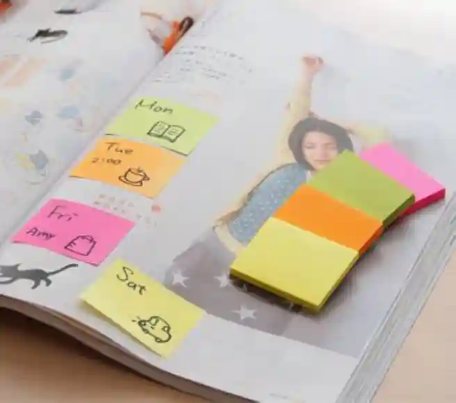 Bloc de hârtie pentru notițe STICKn, 38x51mm, 100 file, assorti - 3 culori