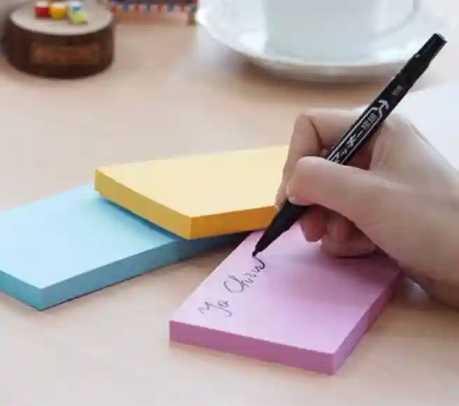 Hârtie pentru notițe 76x76mm/100 foi, STICKN, cu adeziv, auriu