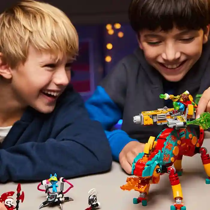 Constructor LEGO Dreamzzz Mateos Fire Chameleon, art. 71492