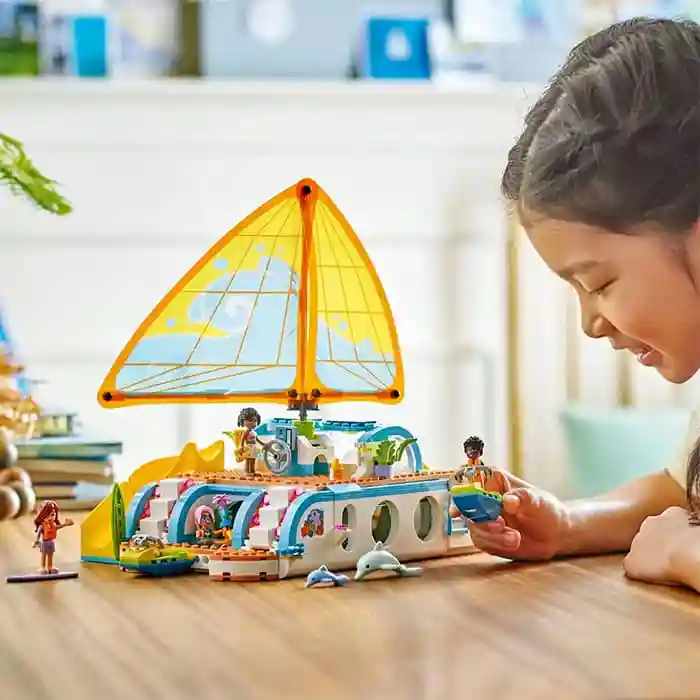 Конструктор LEGO Friends Путешествие на лодке, арт. 42664