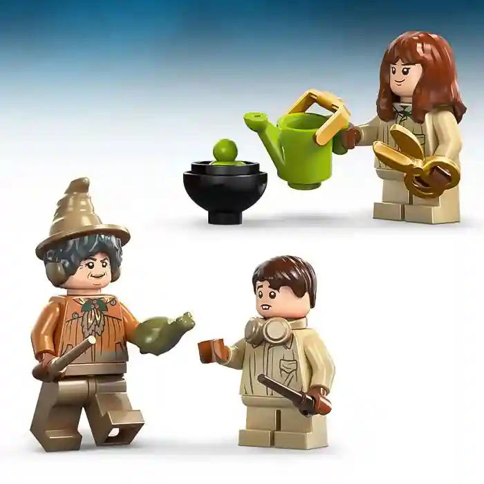 Constructor LEGO Harry Potter Hogwarts# Castle: Herbology Class, art. 76445