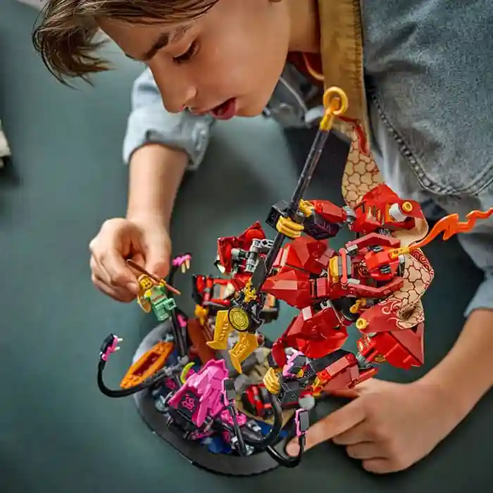 Constructor LEGO Ninjago The Fire Knight Mech, art. 71846