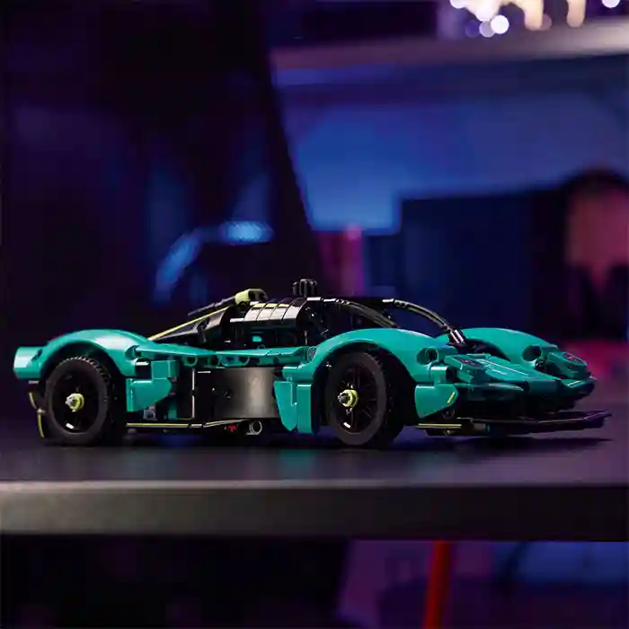 Конструктор LEGO Technic Астон Мартин Валькирия, арт. 42208