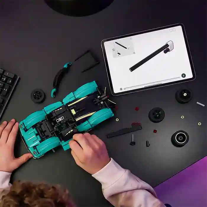 Конструктор LEGO Technic Астон Мартин Валькирия, арт. 42208