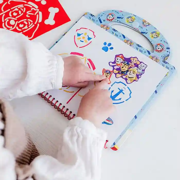 Paw Patrol Set creativ, cu șabloane, autocolante, foi de joc, pixuri gel
