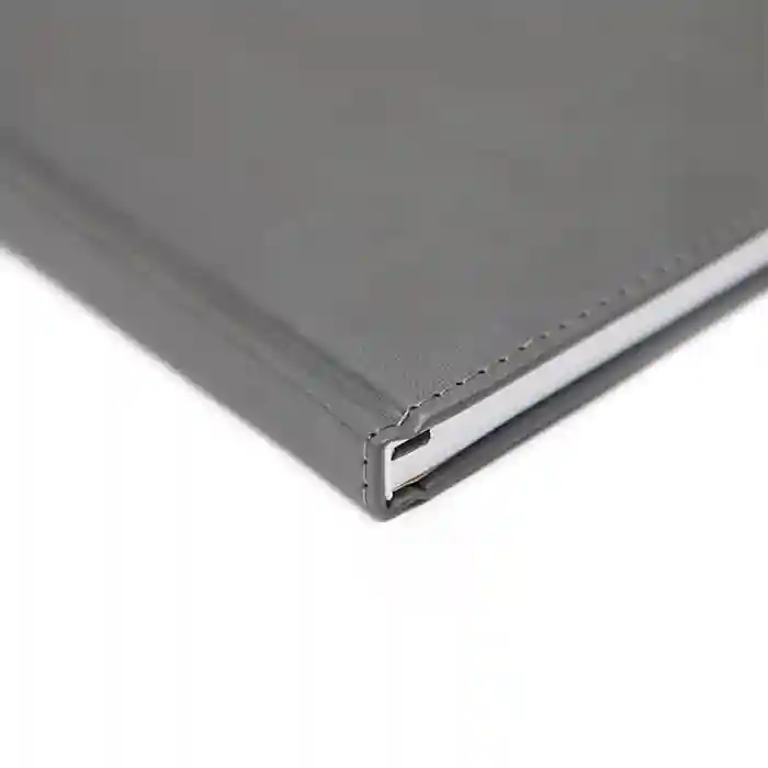 Еженедельник A4 2026 IDEE Standart "Glossy Black"