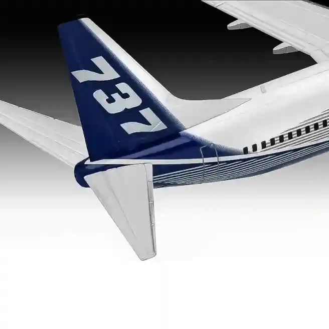 RV Сборная модель Boeing 737-800, код 58965