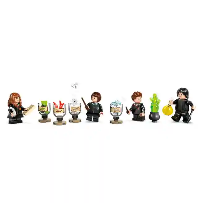 Конструктор LEGO Harry Potter Замок Хогвартс: урок зелий, арт. 76431