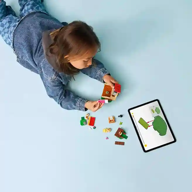Конструктор LEGO Animal Crossing Уютный дом Голди, арт. 77058