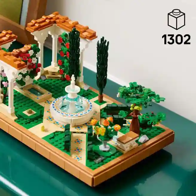 Конструктор LEGO Icons Фонтанный сад, арт. 10359