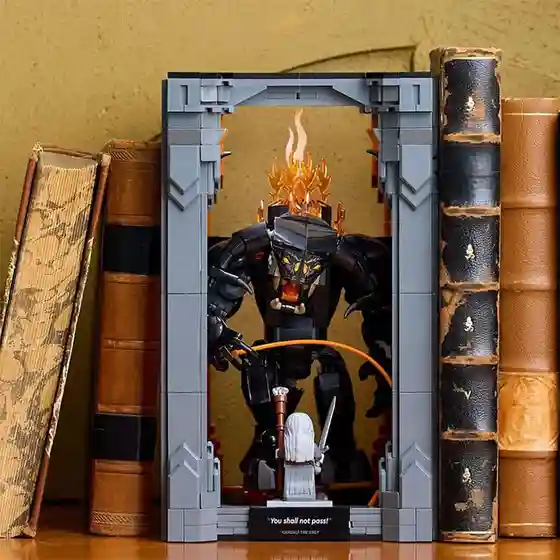 Конструктор LEGO Icons Властелин колец: Balrog Book Nook, арт. 10367