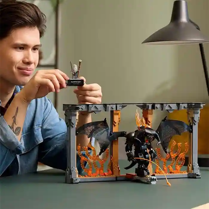 Конструктор LEGO Icons Властелин колец: Balrog Book Nook, арт. 10367