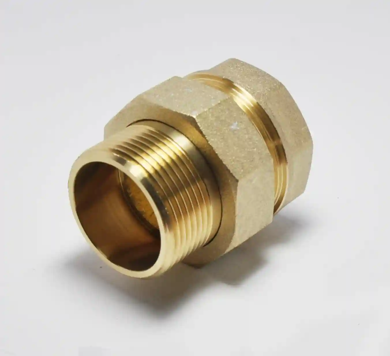Гайка накидная D. 1.1/4" П/М бронзовая HY