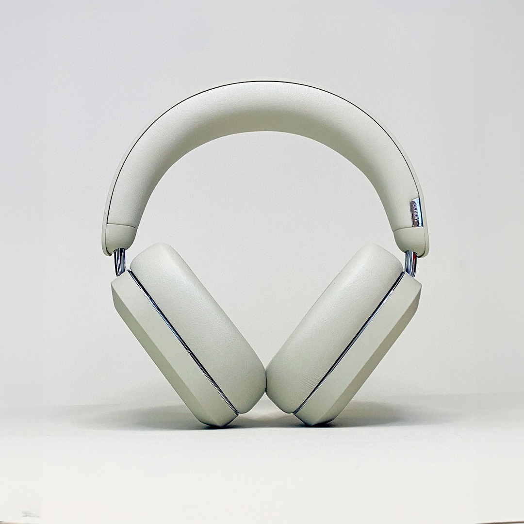 MONDO Over-Ear Greige