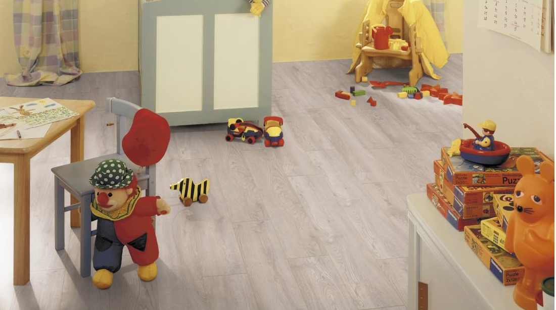 Parchet laminat Kronotex D4989 Stejar Rait Deschis
