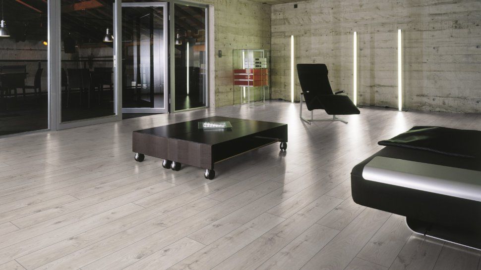 Parchet laminat Kronotex Mammut Stejar Everest Alb D 3179