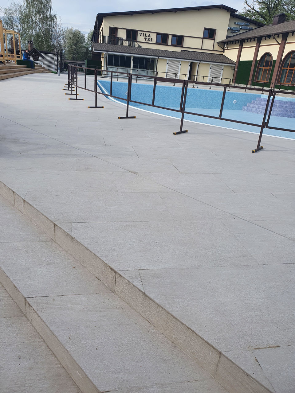 Gresie Portelonat 20mm LEONARDO BONE 60X90 CM