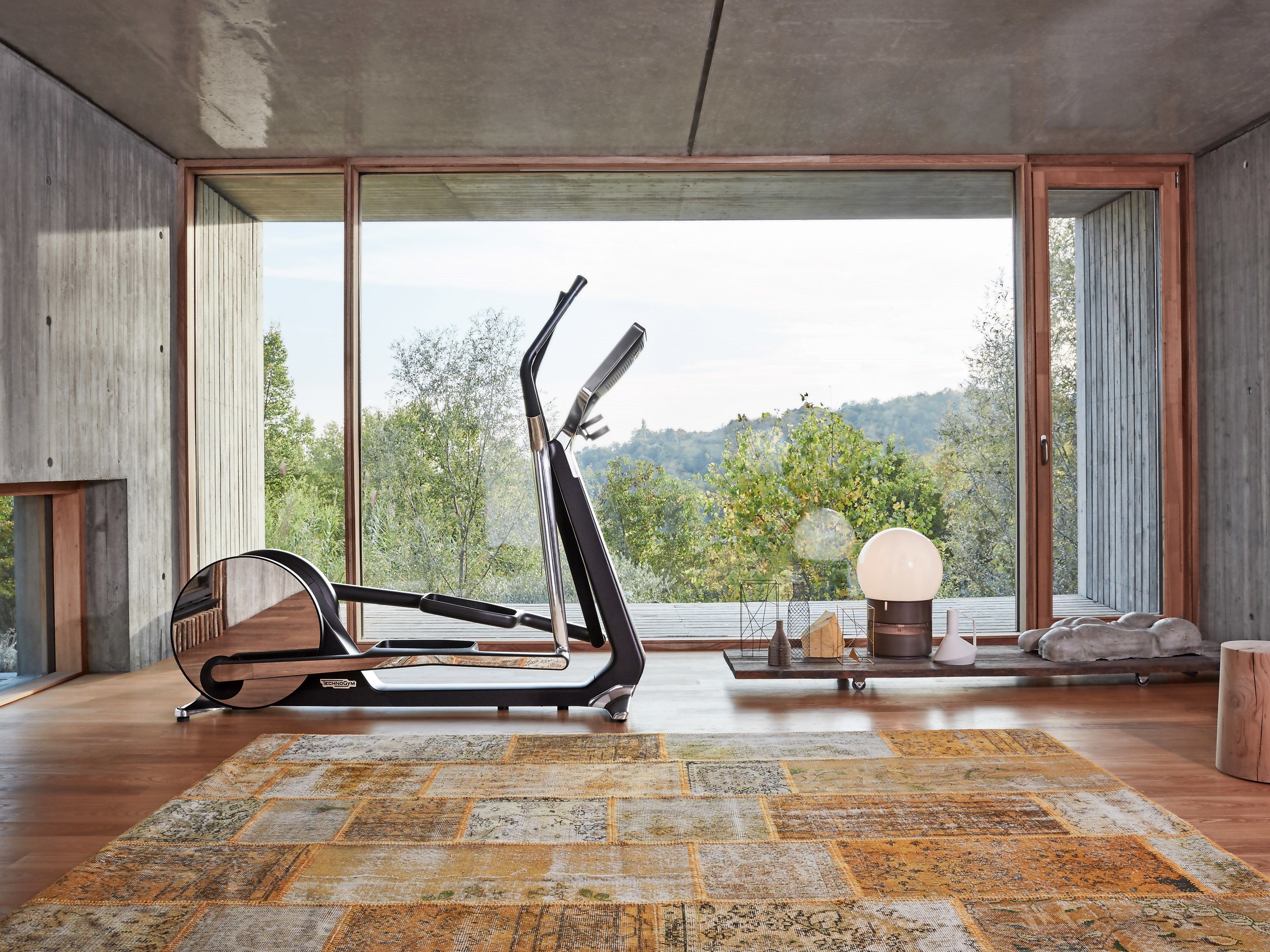 Aparat eliptic Technogym Synchro Cross Personal (5610)