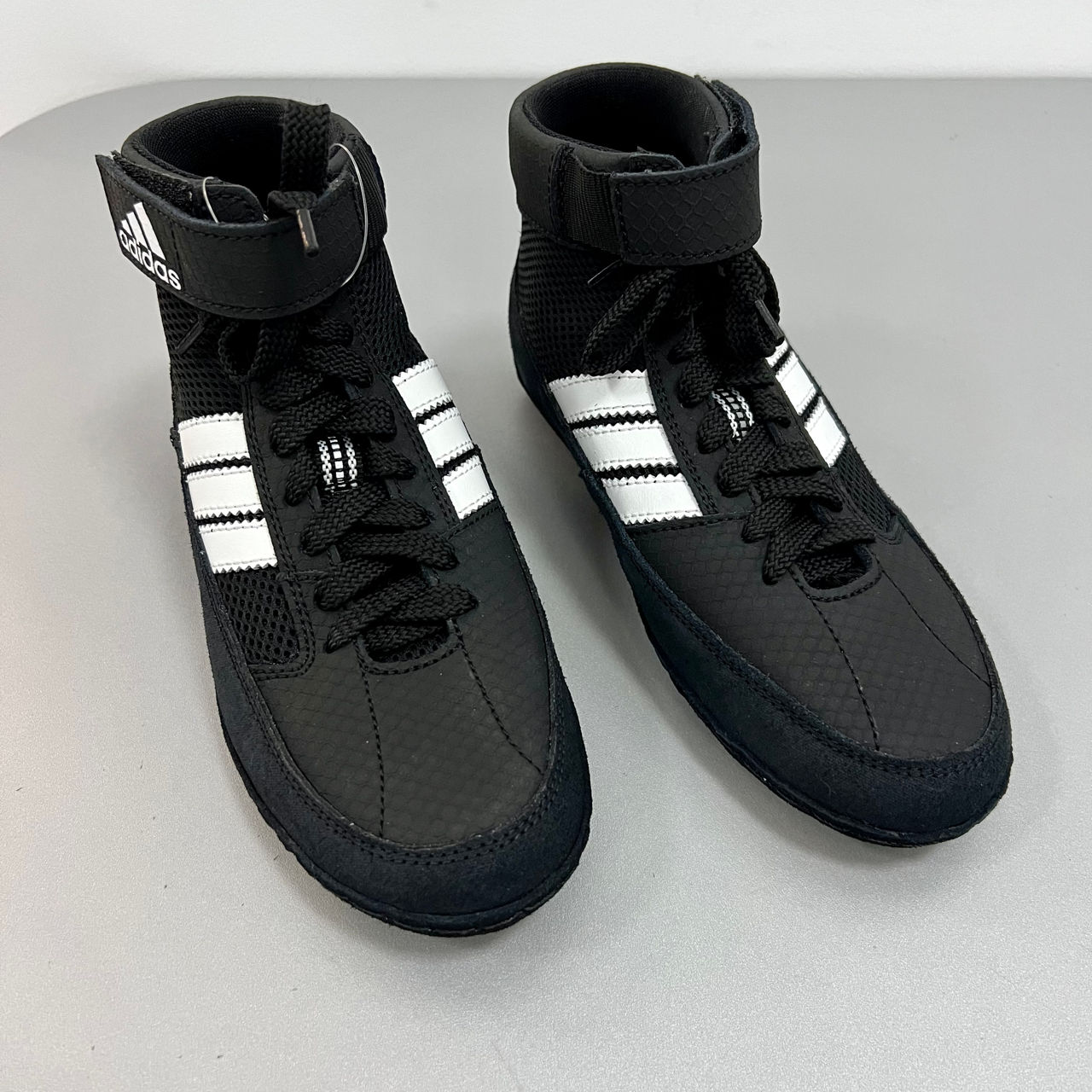 Incaltaminte lupta din suede m.36 Adidas (10638)
