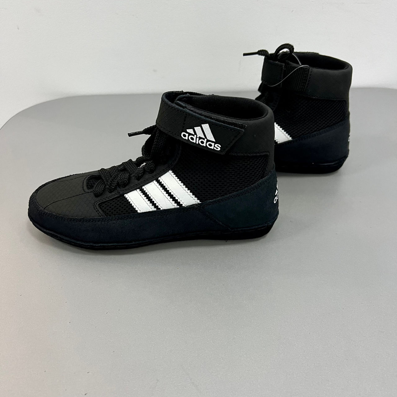 Incaltaminte lupta din suede m.36 Adidas (10638)