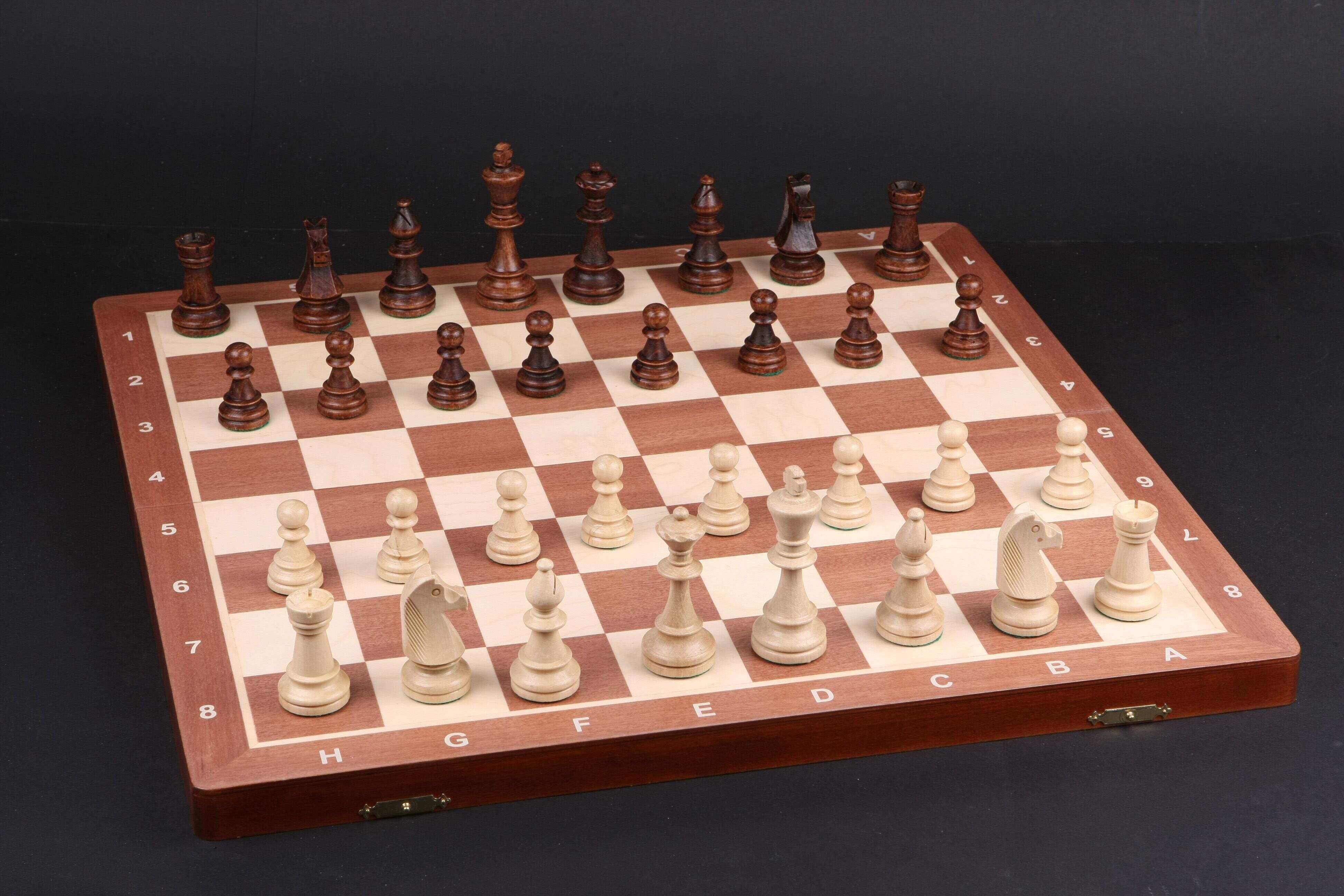 Sah 52.5x52.5x2.5 cm, 2.5 kg, king 9.8 cm DAX Tournament №6 (6108)
