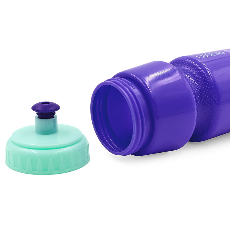 Sticla pt apa din plastic 750 ml FI-5958 (9864)